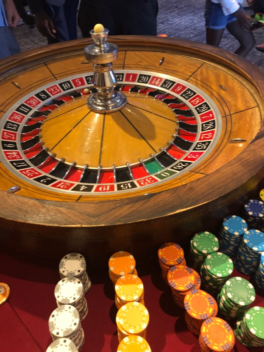 bestcasino کھلاڑیوں کے لیے لائیو کیسینو سیکشن